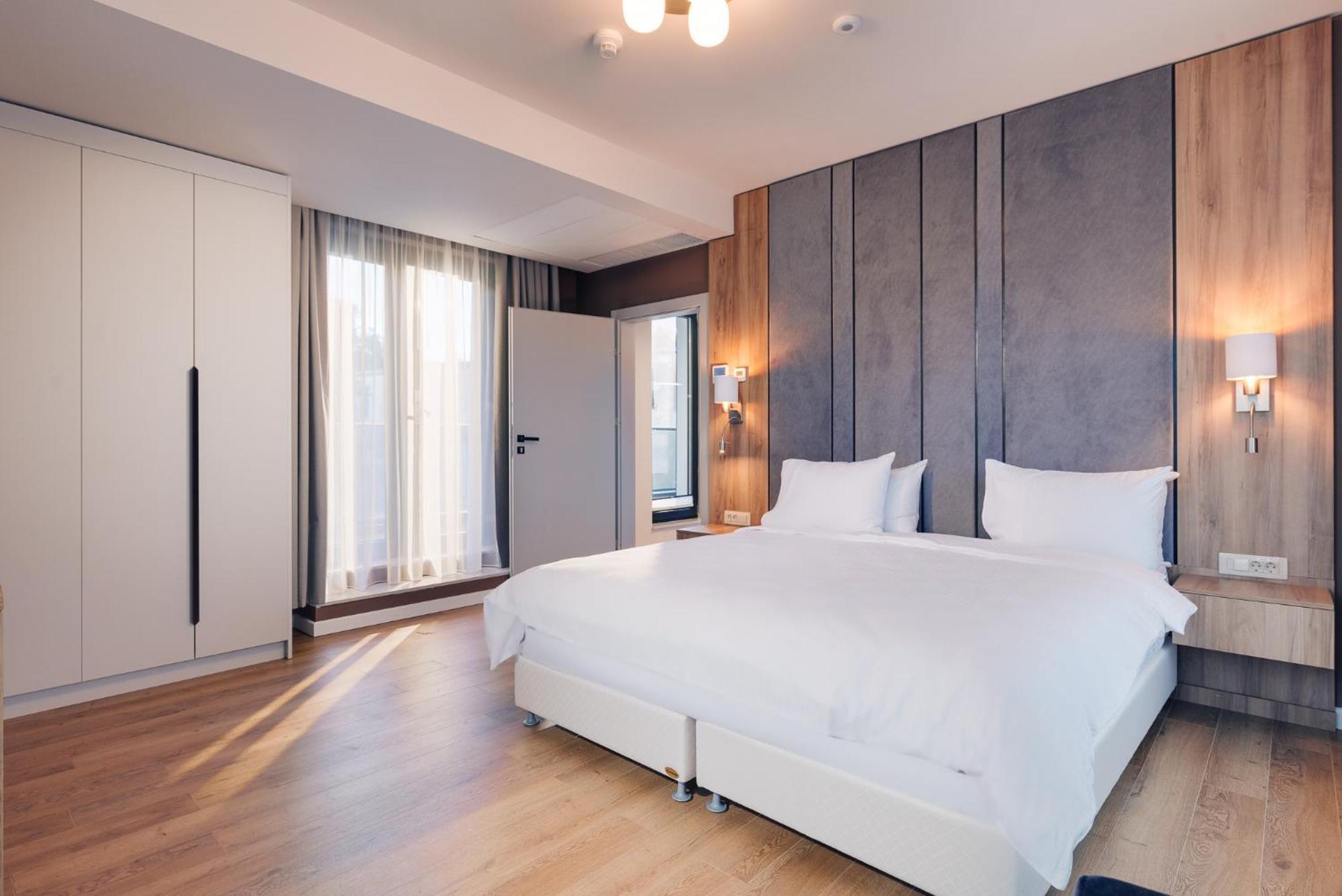 Syndicate Lodging Aparthotel Клуж-Напока Екстер'єр фото